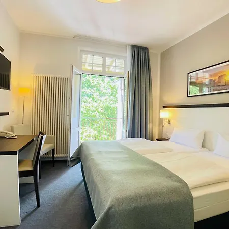 Strandhotel Graal-müritz 3*