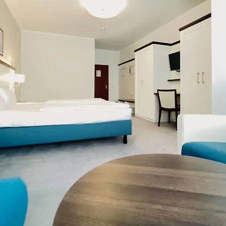 Strandhotel Graal-müritz 3*