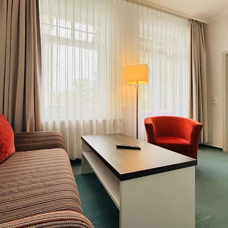 Strandhotel 3* Graal-Mueritz