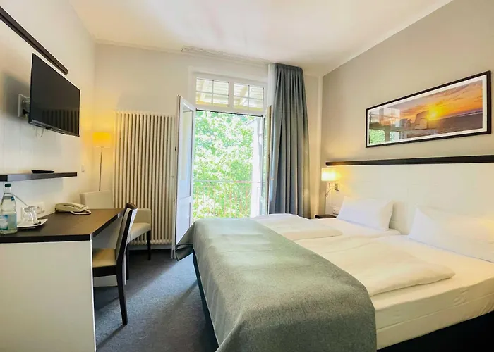 Strandhotel Graal-müritz 3*